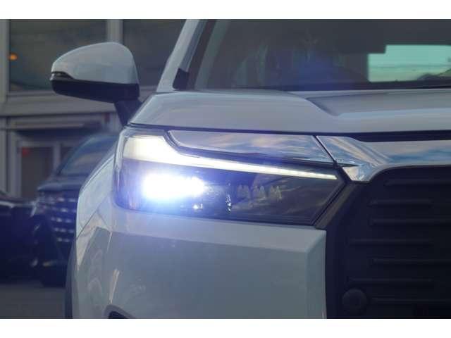 WR-V Z 登録済未使用車 LEDヘッドライト LEDフォグランプ レーダークルーズコントロール ホンダセンシング 衝突軽減ブレーキ 横滑り防止装置 オートマチックハイビーム 本革巻ステアリング(62枚目)