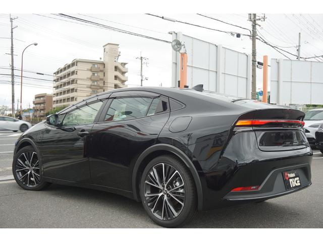 プリウス Ｇ　純正ディスプレイオーディオ　ブラインドスポットモニター　バックカメラ　ＬＥＤヘッドライト　レーダークルーズコントロール　シートヒーター　ビルトインＥＴＣ２．０　電子パーキング　オートマチックハイビーム（11枚目）