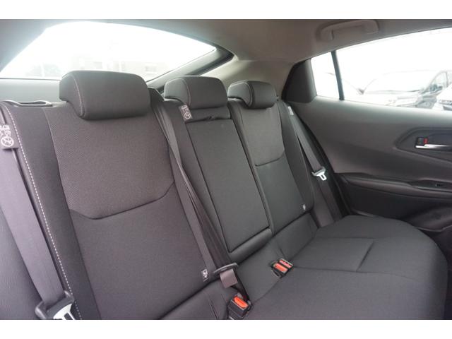 プリウス Ｇ　純正ディスプレイオーディオ　ブラインドスポットモニター　バックカメラ　ＬＥＤヘッドライト　レーダークルーズコントロール　シートヒーター　ビルトインＥＴＣ２．０　電子パーキング　オートマチックハイビーム（31枚目）