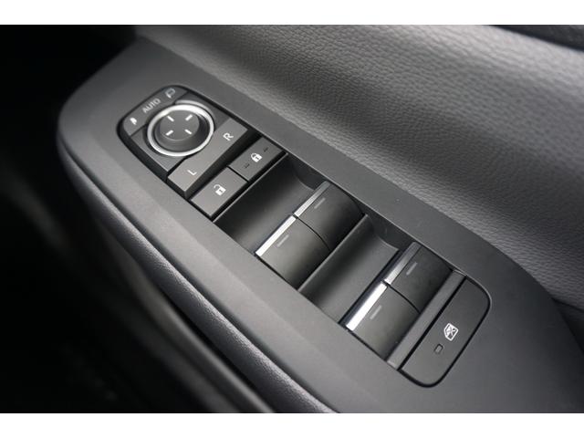 プリウス Ｇ　純正ディスプレイオーディオ　ブラインドスポットモニター　バックカメラ　ＬＥＤヘッドライト　レーダークルーズコントロール　シートヒーター　ビルトインＥＴＣ２．０　電子パーキング　オートマチックハイビーム（61枚目）