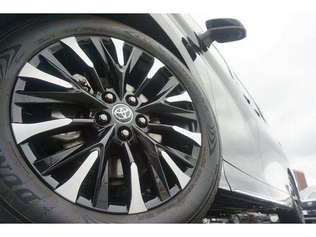 アルファードハイブリッド エグゼクティブラウンジ　登録済未使用　ホワイトレザー　１４インチＤＡプラス　ＪＢＬサウンド　１４インチリアエンターテインメント　ユニバーサルステップ　１９インチアルミ　左右独立ムーンルーフ　全周囲カメラ　ブラインドスポットＭ（12枚目）