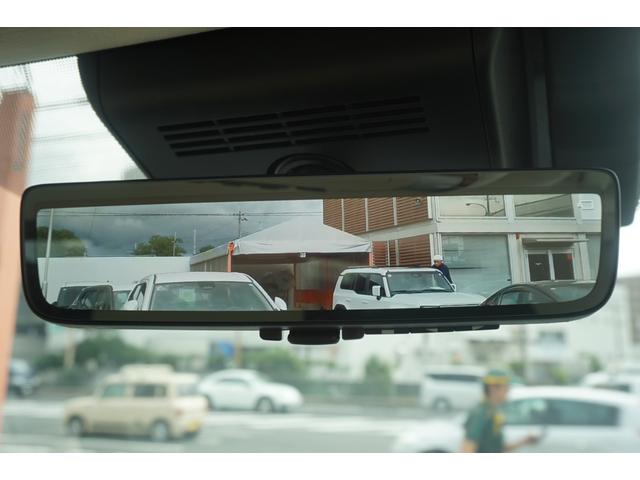 アルファードハイブリッド エグゼクティブラウンジ　登録済未使用　ホワイトレザー　１４インチＤＡプラス　ＪＢＬサウンド　１４インチリアエンターテインメント　ユニバーサルステップ　１９インチアルミ　左右独立ムーンルーフ　全周囲カメラ　ブラインドスポットＭ（68枚目）