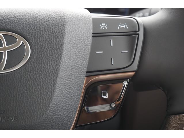 アルファードハイブリッド エグゼクティブラウンジ　登録済未使用　ホワイトレザー　１４インチＤＡプラス　ＪＢＬサウンド　１４インチリアエンターテインメント　ユニバーサルステップ　１９インチアルミ　左右独立ムーンルーフ　全周囲カメラ　ブラインドスポットＭ（70枚目）