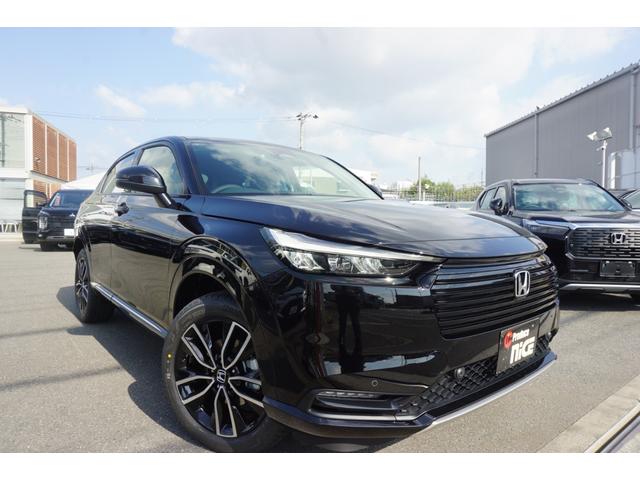 ヴェゼル ｅ：ＨＥＶ　Ｚ　登録済未使用　ホンダセンシング　パワーバックドア　ハーフレザーシート　バックカメラ　クルーズコントロール　ＬＥＤヘッドライト　ステアリングヒーター　シートヒーター　オートエアコン　禁煙車（8枚目）