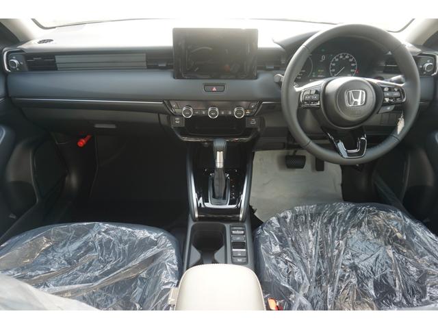 ヴェゼル ｅ：ＨＥＶ　Ｚ　登録済未使用　ホンダセンシング　パワーバックドア　ハーフレザーシート　バックカメラ　クルーズコントロール　ＬＥＤヘッドライト　ステアリングヒーター　シートヒーター　オートエアコン　禁煙車（19枚目）