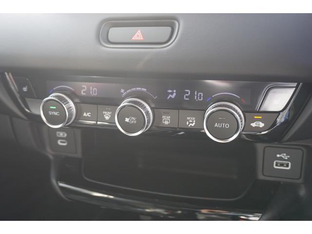 ヴェゼル ｅ：ＨＥＶ　Ｚ　登録済未使用　ホンダセンシング　パワーバックドア　ハーフレザーシート　バックカメラ　クルーズコントロール　ＬＥＤヘッドライト　ステアリングヒーター　シートヒーター　オートエアコン　禁煙車（22枚目）