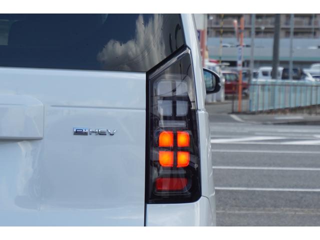 フリード ｅ：ＨＥＶエアー　登録済未使用車　レーダークルーズコントロール　両側パワースライドドア　ＬＥＤヘッドライト　横滑り防止装置　ブレーキホールド　電子パーキングブレーキ　衝突軽減ブレーキ　オートエアコン（15枚目）