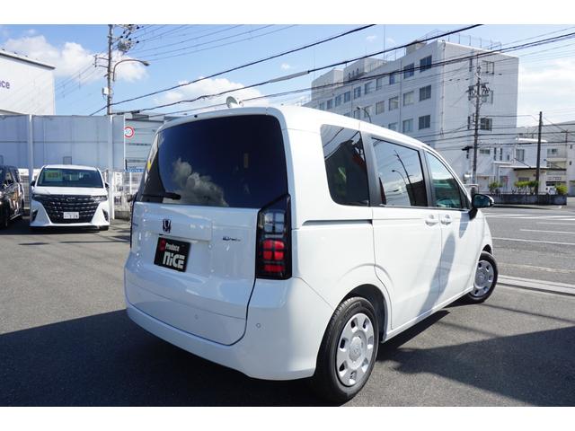 フリード e:HEVエアー 登録済未使用車 レーダークルーズコントロール 両側パワースライドドア LEDヘッドライト 横滑り防止装置 ブレーキホールド 電子パーキングブレーキ 衝突軽減ブレーキ オートエアコン(60枚目)