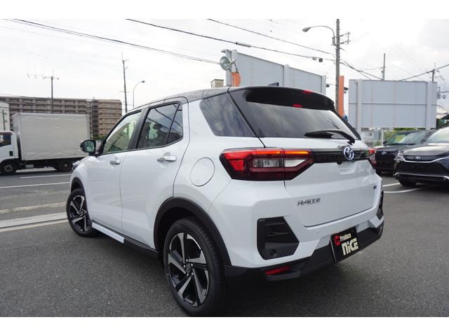 ライズ Ｚ　登録済未使用　シートヒーター　電子パーキング　ブレーキホールド　レーダークルーズコントロール　衝突軽減ブレーキ　横滑り防止装置　ＬＥＤヘッドライト　オートエアコン　１７インチホイール（10枚目）