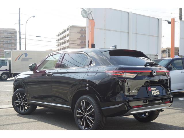 ヴェゼル ｅ：ＨＥＶ　Ｚ　登録済未使用　ホンダセンシング　パワーバックドア　ハーフレザーシート　バックカメラ　クルーズコントロール　ＬＥＤヘッドライト　ステアリングヒーター　シートヒーター　オートエアコン　禁煙車（11枚目）