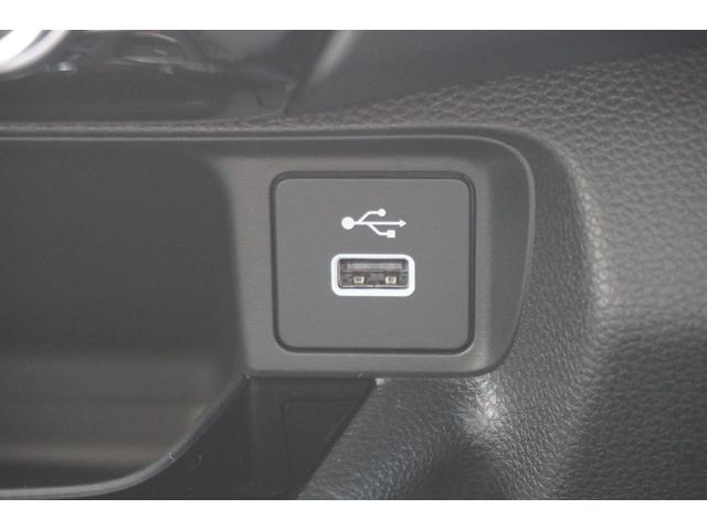 ヴェゼル ｅ：ＨＥＶ　Ｚ　登録済未使用　ホンダセンシング　パワーバックドア　ハーフレザーシート　バックカメラ　クルーズコントロール　ＬＥＤヘッドライト　ステアリングヒーター　シートヒーター　オートエアコン　禁煙車（58枚目）