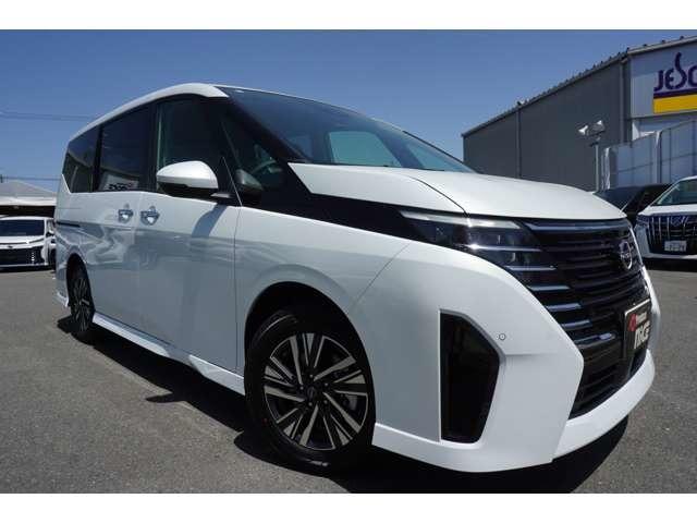 セレナ ｅ－パワー　ハイウェイスターＶ　登録済未使用車　両側パワースライドドア　レーダークルーズコントロール　ＬＥＤヘッドライト　ブラインドスポットモニター　電子パーキングブレーキ　ステアリングヒーター　衝突軽減ブレーキ（6枚目）