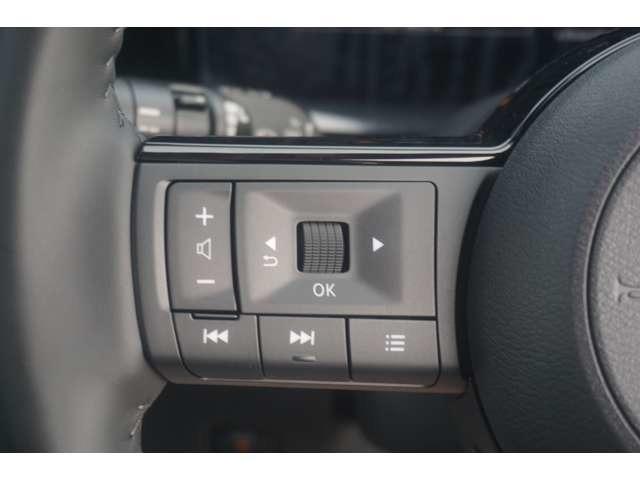 セレナ ｅ－パワー　ハイウェイスターＶ　登録済未使用車　両側パワースライドドア　レーダークルーズコントロール　ＬＥＤヘッドライト　ブラインドスポットモニター　電子パーキングブレーキ　ステアリングヒーター　衝突軽減ブレーキ（20枚目）