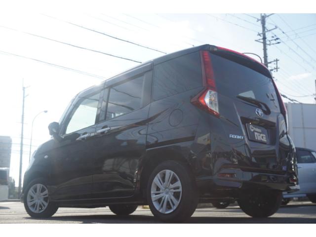 ���K�Ȏp���ŉ^�]�ł���悤�A�h���C�o�[�̑̊i�ɍ��킹�āA�V�[�g�̍�����X�e�A�����O�̈ʒu���œK�ȃ|�W�V�����ɒ����ł��܂��B