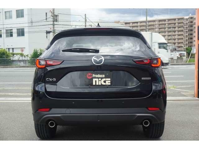 �R�[�i�[�Z���T�[���N���}�̑O��ɑ����B��Q���܂ł̋����ɉ����ăf�B�X�v���C�\���ƌx������ς��Ă��m�点�B�c�񒓎Ԏ��⒓�ԏ�E�ԌɂȂǂł̎��񂵂��T�|�[�g���܂��B