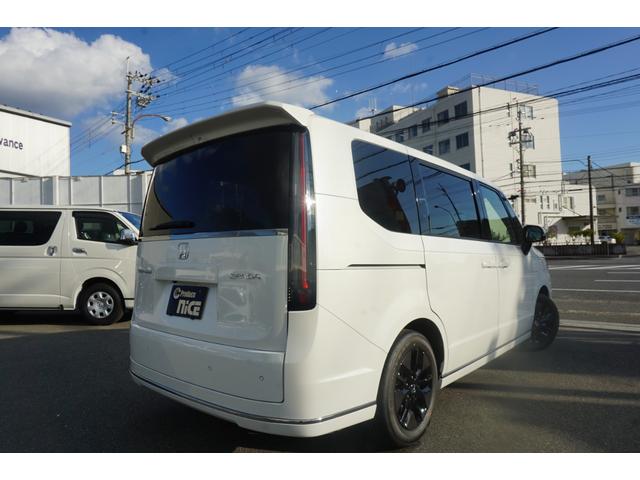 ステップワゴン スパーダ　登録済み未使用車　両側パワースライドドア　電動パワーバックドア　ＬＥＤヘッドライト　ブラインドスポットモニター　シートヒーター　オットマンシート　レーダークルーズコントロール　衝突軽減ブレーキ（10枚目）