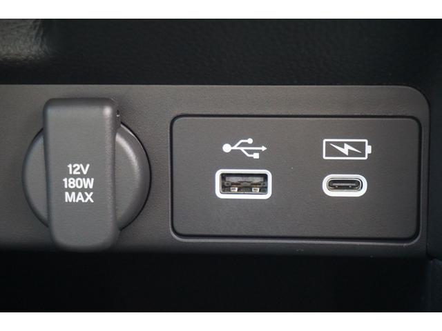 ステップワゴン スパーダ　登録済み未使用車　両側パワースライドドア　電動パワーバックドア　ＬＥＤヘッドライト　ブラインドスポットモニター　シートヒーター　オットマンシート　レーダークルーズコントロール　衝突軽減ブレーキ（57枚目）