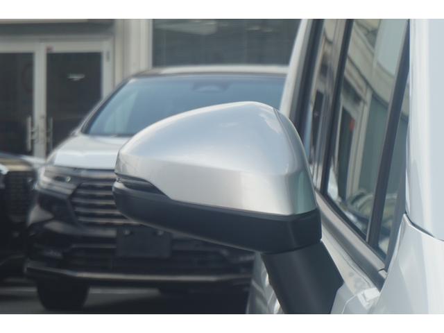 フリード クロスター 登録済未使用車 シートヒーター ブラインドスポットモニター 両側パワースライドドア LEDヘッドライト ハーフレザーシート 15インチアルミ 衝突軽減ブレーキ LEDフォグ 電動パーキングブレーキ(15枚目)