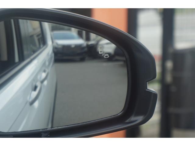 フリード クロスター 登録済未使用車 シートヒーター ブラインドスポットモニター 両側パワースライドドア LEDヘッドライト ハーフレザーシート 15インチアルミ 衝突軽減ブレーキ LEDフォグ 電動パーキングブレーキ(22枚目)