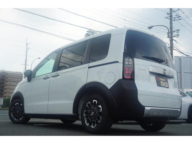 フリード クロスター 登録済未使用車 シートヒーター ブラインドスポットモニター 両側パワースライドドア LEDヘッドライト ハーフレザーシート 15インチアルミ 衝突軽減ブレーキ LEDフォグ 電動パーキングブレーキ(37枚目)