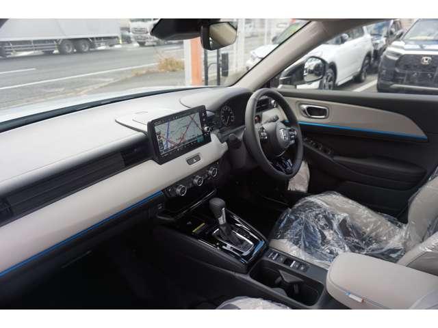 ヴェゼル ｅ：ＨＥＶ　Ｚ・ＰＬａＹパッケージ　登録済未使用車　Ｈｏｎｄａ　ＣＯＮＮＥＣＴディスプレー　ブラインドスポットモニター　ＬＥＤヘッドライト　シートヒーター　ビルトインＥＴＣ２．０　バックモニター　ハンズフリーアクセスパワーテールゲート（79枚目）