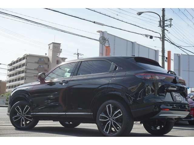 ヴェゼル ｅ：ＨＥＶ　Ｚ・ＰＬａＹパッケージ　登録済未使用車　Ｈｏｎｄａ　ＣＯＮＮＥＣＴディスプレー　ブラインドスポットモニター　ＬＥＤヘッドライト　シートヒーター　ビルトインＥＴＣ２．０　バックモニター　ハンズフリーアクセスパワーテールゲート（43枚目）
