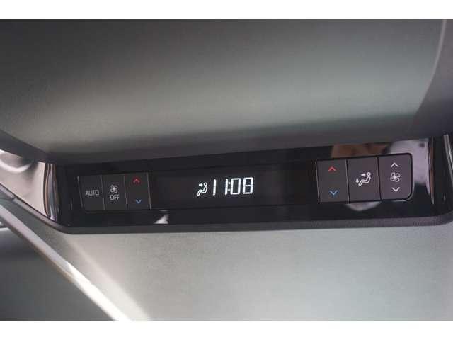 ���A�I�[�g�G�A�R���I