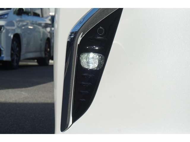 アルファード Z 左右独立ムーンルーフ ユニバーサルステップ トヨタチームメイトアドバンスドパーク 14インチナビ パノラミックビューモニター デジタルインナーミラー パワーバックドア ブラインドスポットモニター(14枚目)