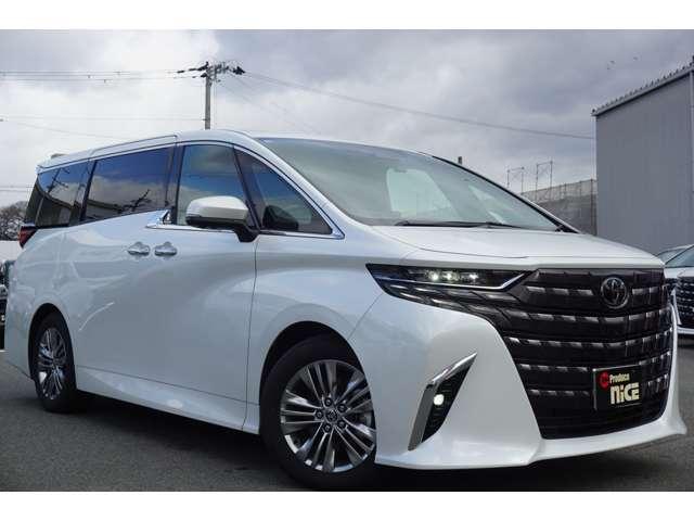 アルファードハイブリッド Ｚ　左右独立ムーンルーフ　ユニバーサルステップ　１４インチナビ　パノラミックビューモニター　デジタルインナーミラー　パワーバックドア（9枚目）