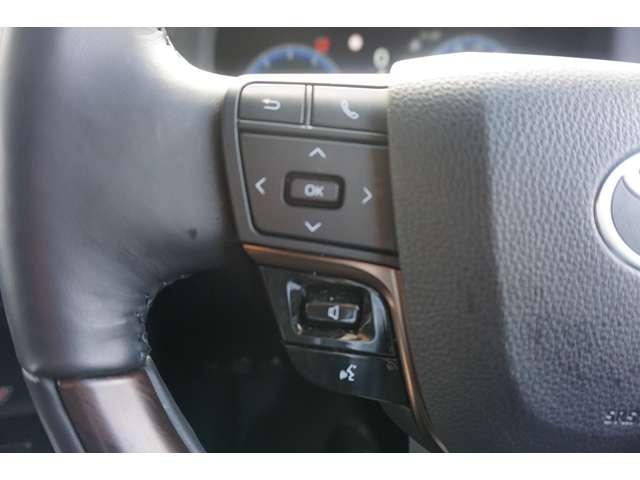 アルファードハイブリッド Ｚ　左右独立ムーンルーフ　ユニバーサルステップ　１４インチナビ　パノラミックビューモニター　デジタルインナーミラー　パワーバックドア（27枚目）