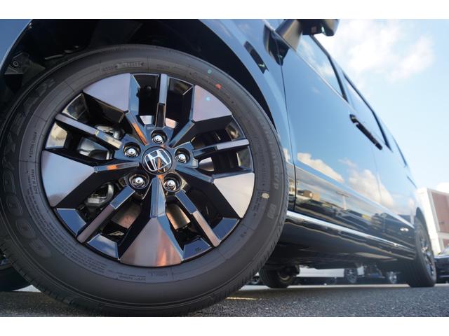 ステップワゴン ｅ：ＨＥＶスパーダ　登録済み未使用車　レーダークルーズコントロール　ブラインドスポットモニター　両側パワースライドドア　パワーバックドア　シートヒーター　ＬＥＤヘッドライト　ホンダセンシング　衝突軽減ブレーキ（15枚目）