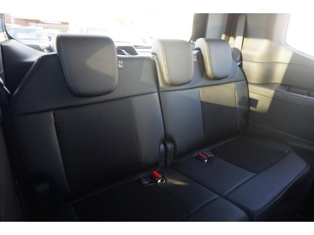 ステップワゴン ｅ：ＨＥＶスパーダ　登録済み未使用車　レーダークルーズコントロール　ブラインドスポットモニター　両側パワースライドドア　パワーバックドア　シートヒーター　ＬＥＤヘッドライト　ホンダセンシング　衝突軽減ブレーキ（30枚目）