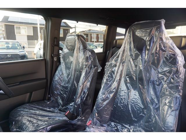 ステップワゴン ｅ：ＨＥＶスパーダ　登録済み未使用車　レーダークルーズコントロール　ブラインドスポットモニター　両側パワースライドドア　パワーバックドア　シートヒーター　ＬＥＤヘッドライト　ホンダセンシング　衝突軽減ブレーキ（34枚目）