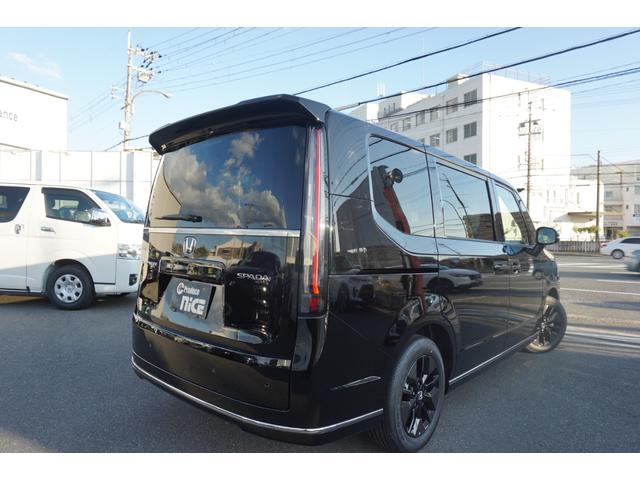 ステップワゴン ｅ：ＨＥＶスパーダ　登録済み未使用車　レーダークルーズコントロール　ブラインドスポットモニター　両側パワースライドドア　パワーバックドア　シートヒーター　ＬＥＤヘッドライト　ホンダセンシング　衝突軽減ブレーキ（66枚目）