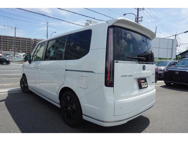 �����^�b�`�ŊȒP�ɊJ�ł���X�C�b�`���̗p�B�����^�b�`�����������ŉ������h�A�I�[�v�����邱�Ƃ��ł��A�������Ŏ�ו�������Ă��鎞�Ȃǂɕ֗��ł��B