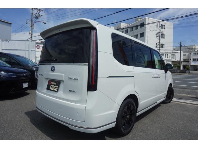 �]�T���ӂ����S�Ǝ��R���A�S�g�ŕ\������B���������A����Ă���悤�ȁA�J�^�}�����̂���{�f�B�[�B