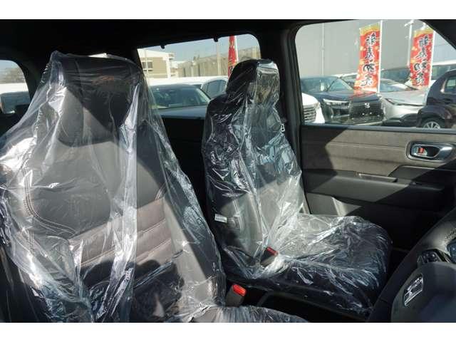 ステップワゴン ｅＨＥＶスパーダプレミアムラインブラックエディション　登録済未使用　全周囲カメラ　左右パワースライドドア　パワーバックドア　シートヒーター　リア独立エアコン　専用スエード調インテリア（31枚目）