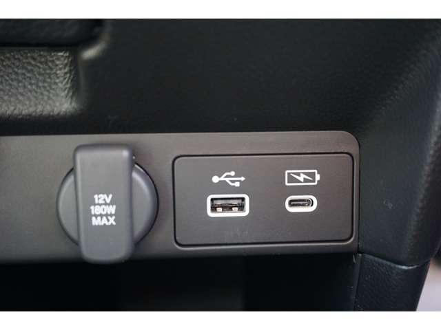 ステップワゴン ｅＨＥＶスパーダプレミアムラインブラックエディション　登録済未使用　全周囲カメラ　左右パワースライドドア　パワーバックドア　シートヒーター　リア独立エアコン　専用スエード調インテリア（67枚目）