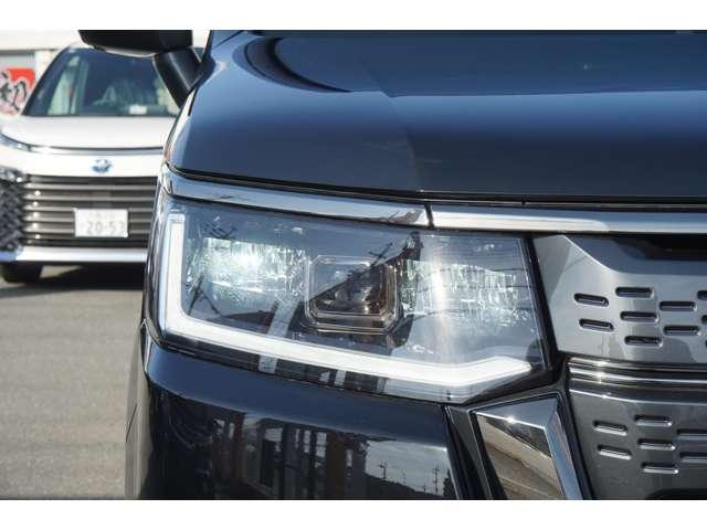 ステップワゴン ｅＨＥＶスパーダプレミアムラインブラックエディション　登録済未使用　全周囲カメラ　左右パワースライドドア　パワーバックドア　シートヒーター　リア独立エアコン　専用スエード調インテリア（76枚目）