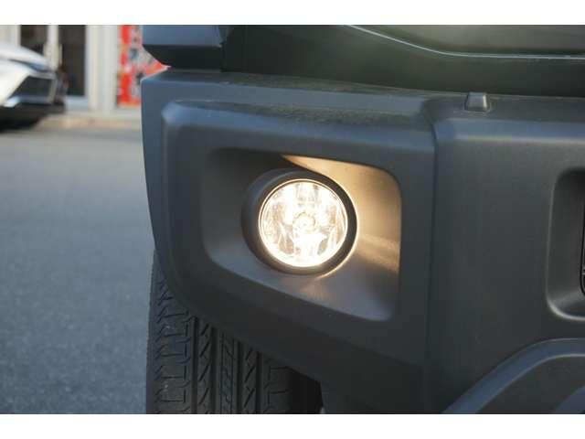 ジムニーノマド ＦＣ　フルセグナビ　禁煙車　運転席・助手席シートヒーター　レーダークルーズコントロールシステム　前後コーナーセンサー　衝突被害軽減ブレーキ　車線逸脱警報　スマートキー　ＬＥＤヘッドランプ　オートエアコン（70枚目）