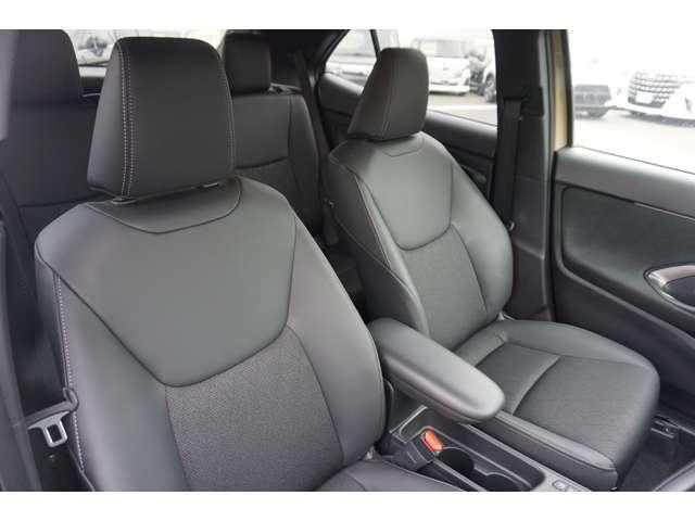 ヤリスクロス ハイブリッドＺ　ディスプレイオーディオ　フルセグＴＶ　パノラミックビューモニター　レーダークルーズコントロール　シートヒーター　ステアリングヒーター　パワーシート　ブラインドスポットモニター　オートライト（36枚目）