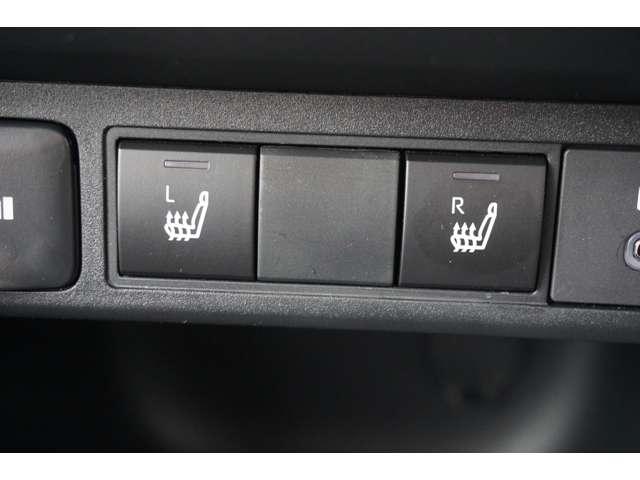 ヤリスクロス ハイブリッドＺ　ディスプレイオーディオ　フルセグＴＶ　パノラミックビューモニター　レーダークルーズコントロール　シートヒーター　ステアリングヒーター　パワーシート　ブラインドスポットモニター　オートライト（65枚目）