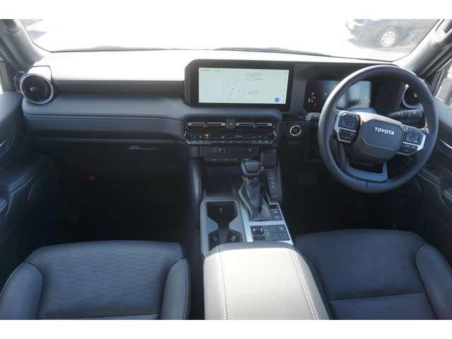 ���E�����쐫���ǍD�ȁA������̃f�U�C���B