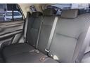 セカンドシートも広々しております!長距離ドライブでもゆったりくつろげます★