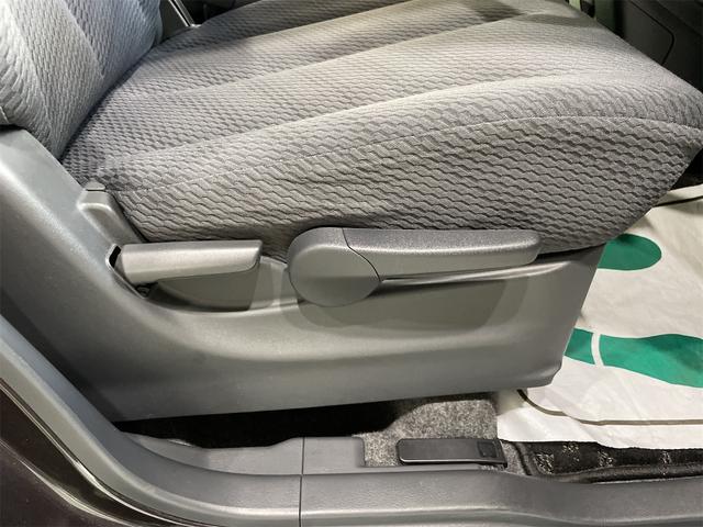 スペーシア Ｘリミテッド　純正ナビワンセグ　純正エアロ　両側パワースライド　シートヒーター　純正ＨＩＤヘッド　スマートキー　レーダーブレーキサポート　プッシュスタート　ステリモ　純正アルミ　オートライト　アイドリングストップ（31枚目）