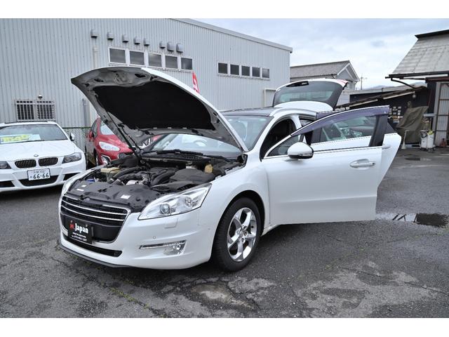 ５０８ ＳＷ　グリフ　ＨＤＤナビ　フルセグ　バックカメラ　革シート（ヒーター付）　ＨＩＤ　クルーズコントロール　パワーバックドア　クリアランスソナー　パドルシフト　ＨＵＤ　スマートキー　プッシュスタート　ＡＷ　左後窓修理済（4枚目）