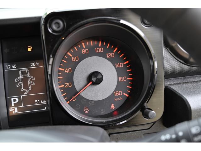 ジムニーノマド ＦＣ　登録済未使用車　スズキセイフティーサポート　パートタイム４ＷＤ　　ＯＰカラー　シフォンアイボリー／ブラック２　レーダークルーズ　禁煙車　コーナーセンサー　スマートキー　ＬＥＤヘッド　　車線逸脱警報（15枚目）