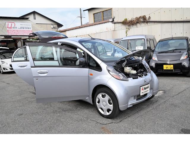 アイミーブ Ｍ　カロッツェリアＨＤＤナビ　フルセグ　バックカメラ　ＥＴＣ　充電ケーブル有り　オートエアコン　キーレス　フルオートパワーウィンドウ　満充電１０４ｋｍ（19枚目）