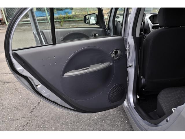 アイミーブ Ｍ　カロッツェリアＨＤＤナビ　フルセグ　バックカメラ　ＥＴＣ　充電ケーブル有り　オートエアコン　キーレス　フルオートパワーウィンドウ　満充電１０４ｋｍ（32枚目）