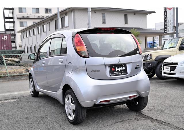 アイミーブ Ｍ　カロッツェリアＨＤＤナビ　フルセグ　バックカメラ　ＥＴＣ　充電ケーブル有り　オートエアコン　キーレス　フルオートパワーウィンドウ　満充電１０４ｋｍ（39枚目）